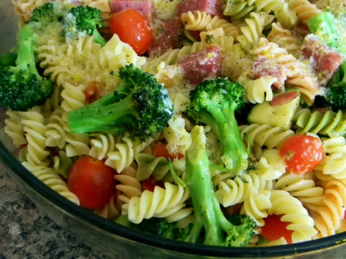 broccoli pasta salad
