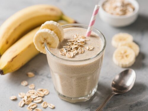 Easy Banana Oat Breakfast Smoothie Recipe!